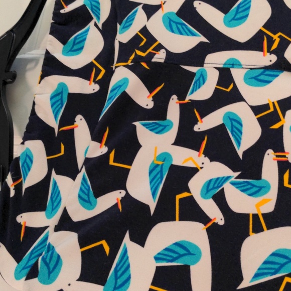 Unique rare pattern LulaRoe leggings - Picture 5 of 5